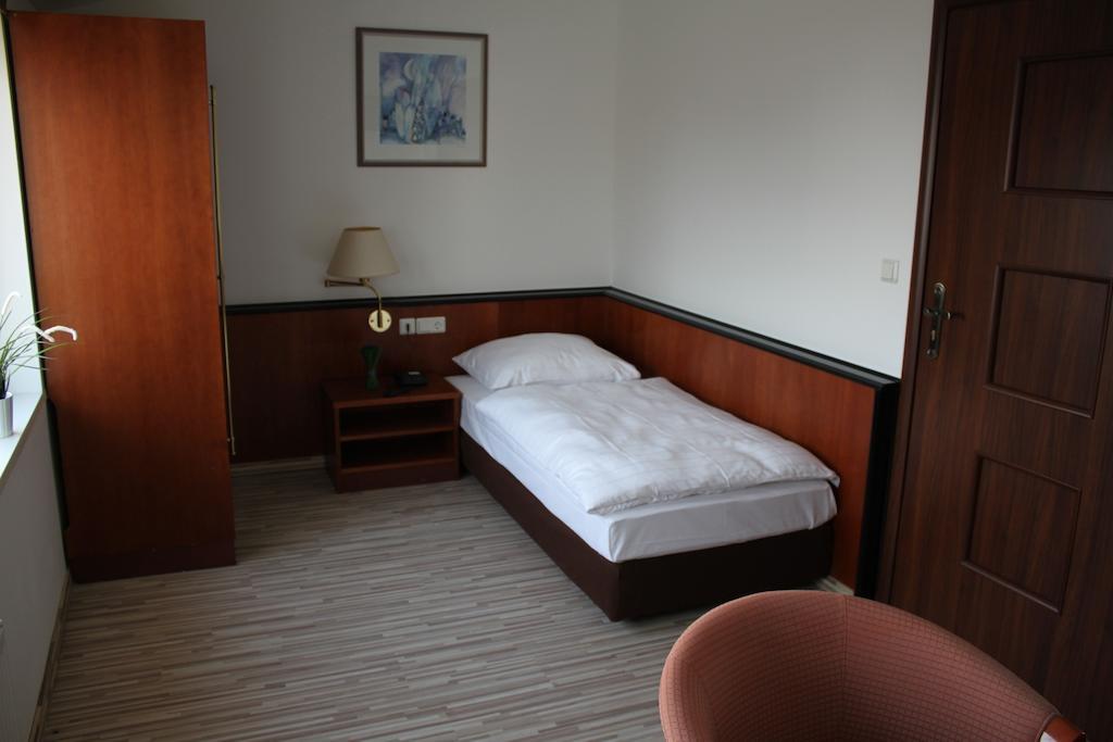 As Hotel Гёттинген Номер фото