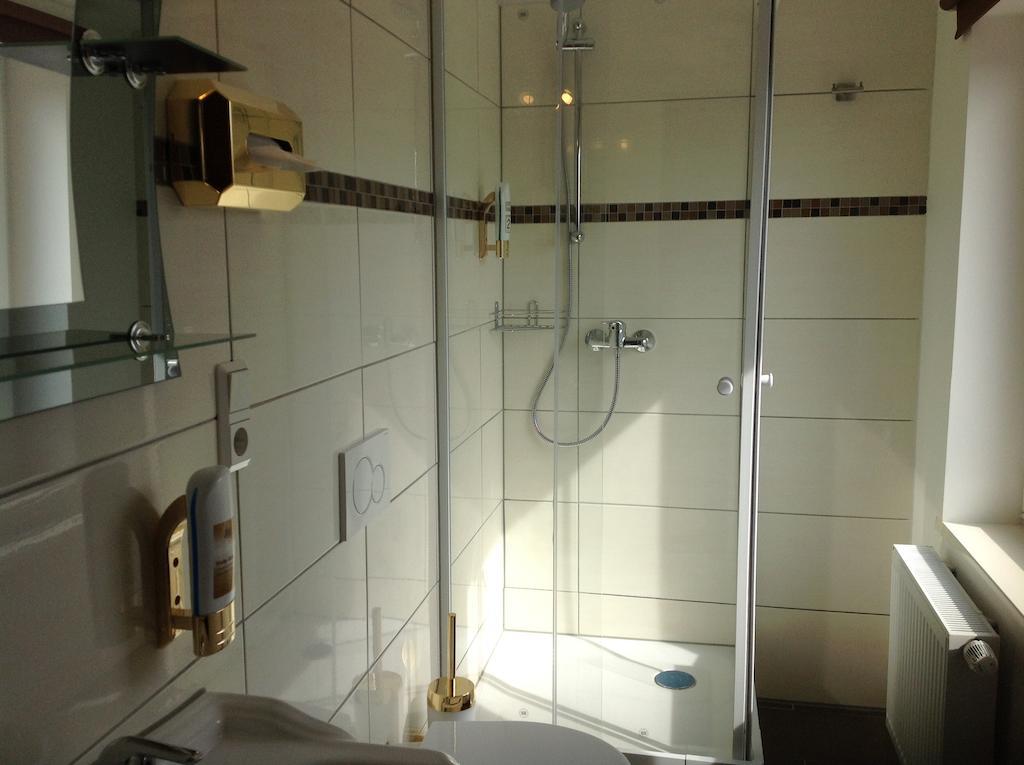As Hotel Гёттинген Экстерьер фото